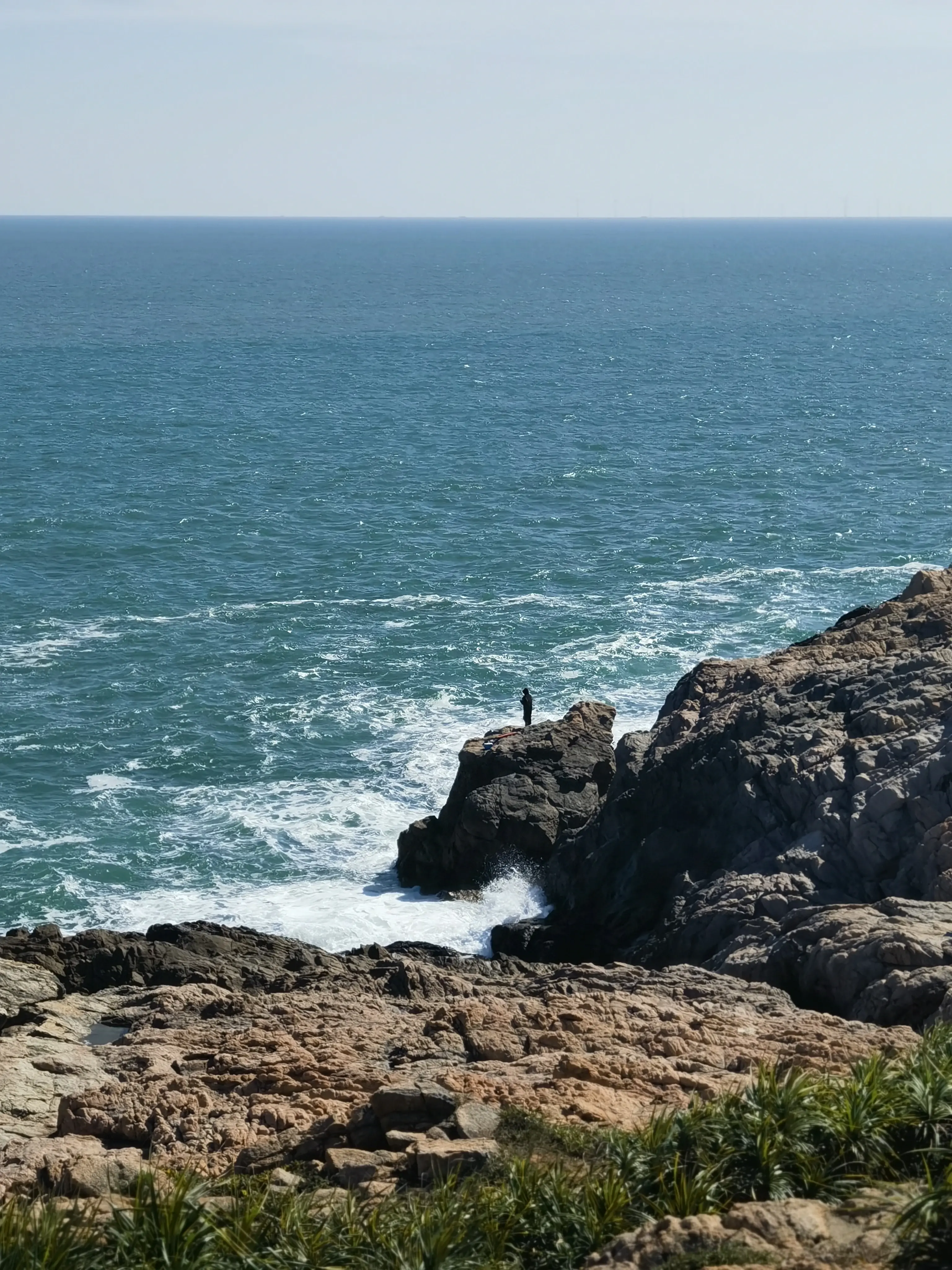 惠州大星山海岸线徒步攻略 | 穿越巨石阵·双月湾观景·原始海岸线探险