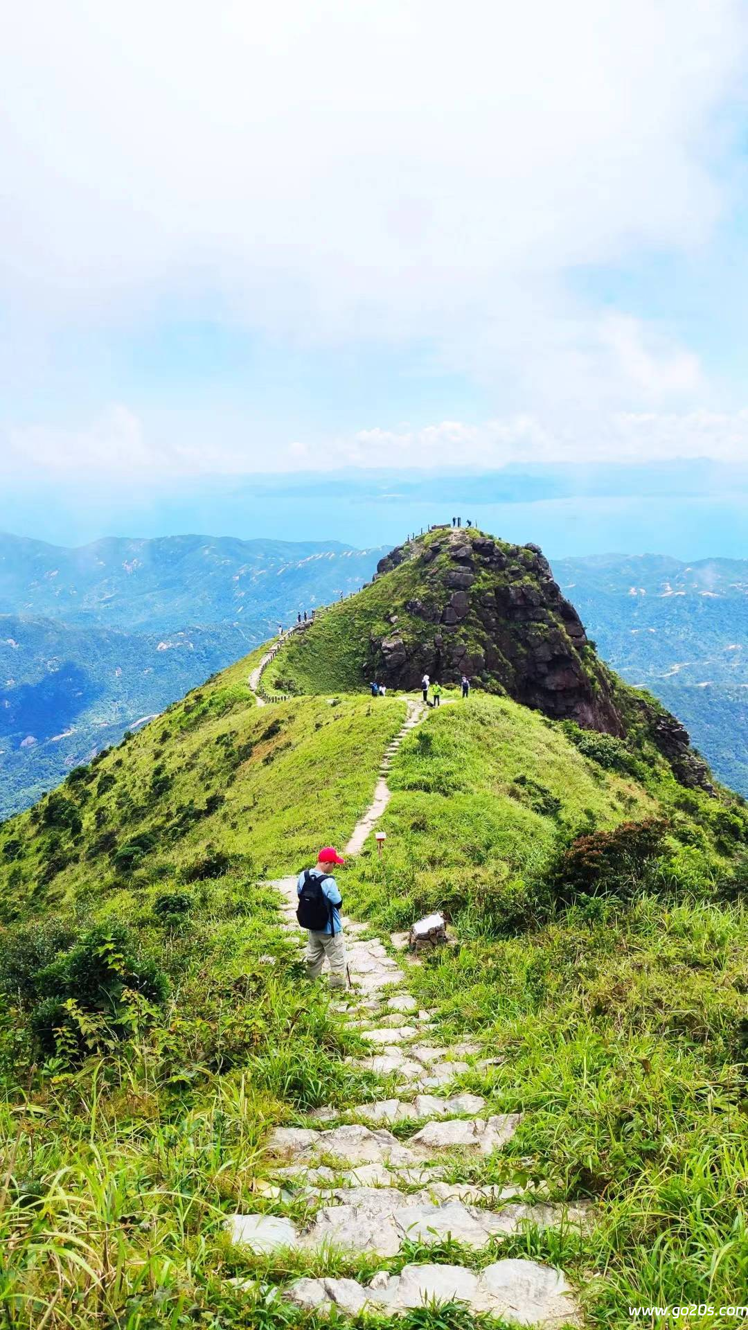 七娘山顶