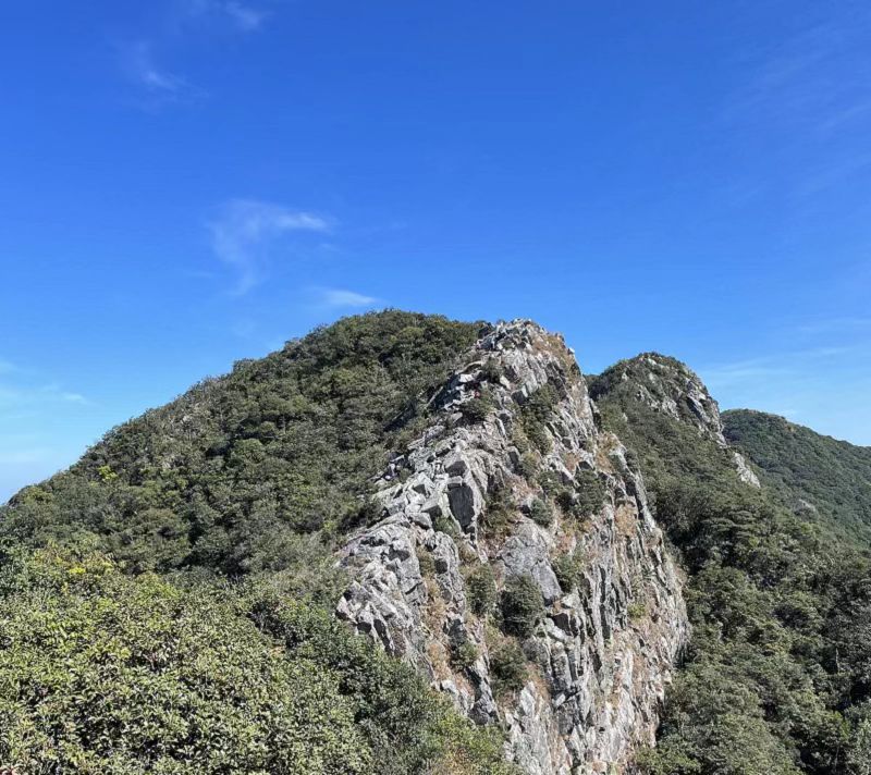 排牙山徒步全攻略 | 深圳 “小张家界” 岩壁攀爬 + 山海奇观深度体验