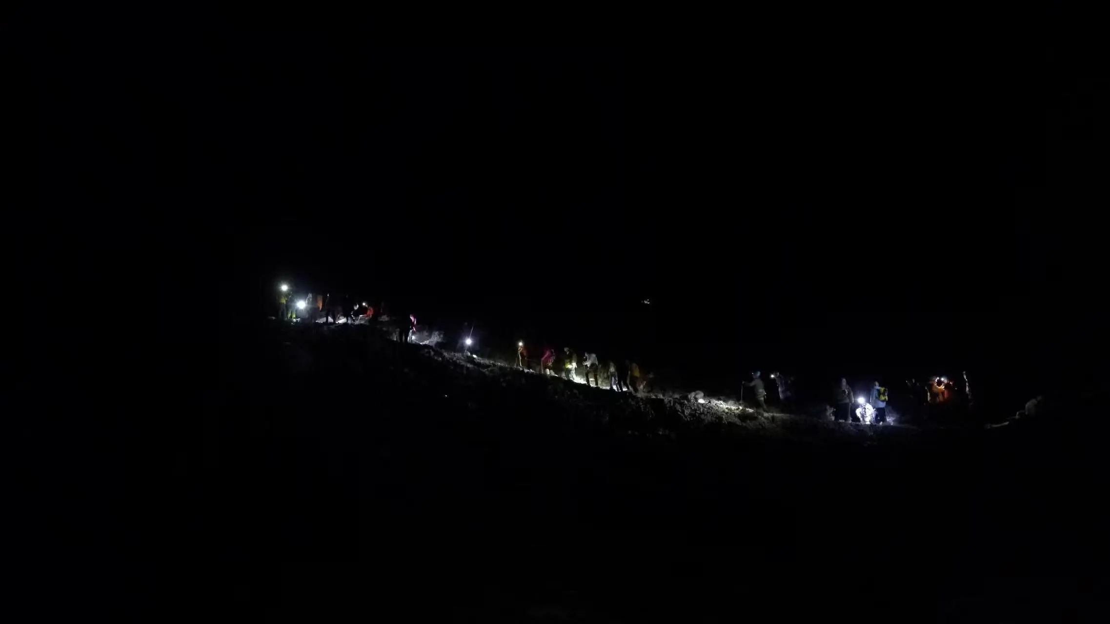 哈巴雪山 5396 米入门级雪山全攻略 | 人生第一座雪山挑战指南 